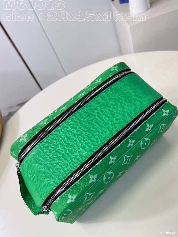 Cheap -28*15*16.5CM KIT LOUIS DOPP VUITTON 0803